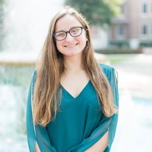 Meet your Posher, Isabel